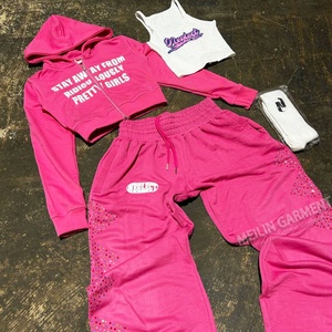 ชุดเซ็ตเสื้อฮู้ดดี้และกางเกงวอร์มโอเวอร์ไซส์พิมพ์ลายประดับเพชร ผ้าฝ้าย 100% สำหรับผู้หญิง พร้อมซิป - Product Image 2