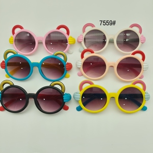 แว่นตาสไปเดอร์แมนสำหรับเด็กบุคลิก2024แบบไม่สม่ำเสมอแว่นตากันแดดสำหรับเด็กผู้ชายและเด็กผู้หญิง - Product Image 3