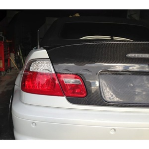 Kit de Carrocería OTD Estilo CLS, Maletero Trasero de Fibra de Carbono para E46 1998-2004 4D, Puerta Trasera con Acabado Pulido, 1 Año de Garantía - Product Image 3