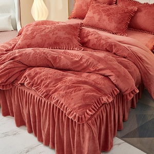Juego de cuatro piezas de gama alta 300TC, ropa de cama de franela de invierno de terciopelo de leche tallada sólida, funda nórdica de lana Coral de doble cara para el hogar - Product Image 6
