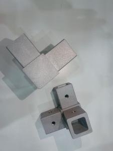 Elektrik dolabı profil derz döküm uygulaması için alüminyum alaşımlı evrensel köşe - Product Image 5