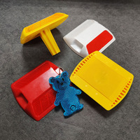 Réflecteur réfléchissant le plus populaire produit de sécurité marqueur de route Cat Eye Road Stud (KT235)