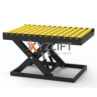 Capacité de charge de marque XYZLIFT 0.5 tonnes convoyeurs à rouleaux télécommandés Table d'ascenseur à ciseaux utilisée dans les marchandises de chargement de quai
