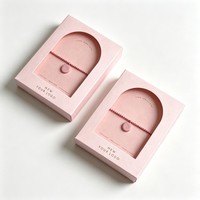 Boîte d'emballage de bijoux en carton gravé tendance pour bague, boucles d'oreilles, pendentif, collier, boîte de rangement de bijoux avec logo personnalisé