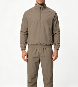 Chaqueta Cortavientos Deportiva Personalizada para Hombre, Ultraligera, con Media Cremallera, Impermeable, Reciclada, Conjunto Superior y Pantalón Jogger de Secado Rápido para Correr - Product Image 4