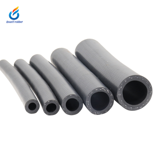 Selang Bahan Bakar Tekanan Tinggi untuk Pompa Bahan Bakar & Saluran Injektor Bersertifikat SAE J30R7 5/16 <span class=keywords><strong>3</strong></span>/8 Inci Kualitas OEM - Product Image 1