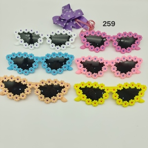 Lunettes de soleil PC mixtes pour enfants <span class=keywords><strong>stock</strong></span> prêt le jour même expédition usine lunettes de soleil droites soyeuses - Product Image 1