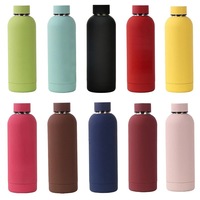 Bouteilles d'eau en métal légères de voyage en plein air Bouteilles de boisson personnalisées en gros en acier inoxydable bon marché pour la promotion