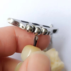 Creación de bricolaje con cuerda de agujero tejido correa de reloj creativa pieza de cabeza de conector para correas de reloj Apple - Product Image 2
