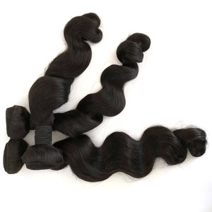 Stock disponible : Lots de mèches brésiliennes 10A vierges à ondulations lâches, couleur naturelle, cheveux humains, 10-30 pouces, avec closure, livraison express. - Product Image 6