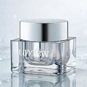 Crema Iluminadora de Doble Péptido con Niacinamida y Vitamina C para Mujeres, Uso Diario, Piel Radiante y Tono Uniforme - Product Image 1