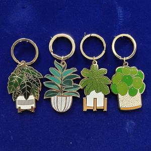 중국 제조업체의 맞춤형 호텔 키 체인 귀여운 스타일과 개인화 된 로고가있는 부드러운 에나멜 황동 금속 - Product Image 5