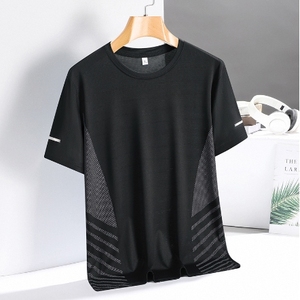 Liu Ming barato personalizado al por mayor ropa de verano para hombres seda de hielo transpirable cuello redondo manga corta Spandex camisetas deportivas - Product Image 2