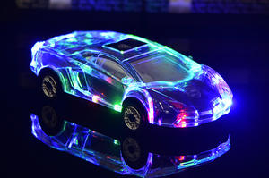 Altavoz inalámbrico BT con diseño de vehículo, luz de guía, con Radio FM/T F, luces LED para camión - Product Image 3