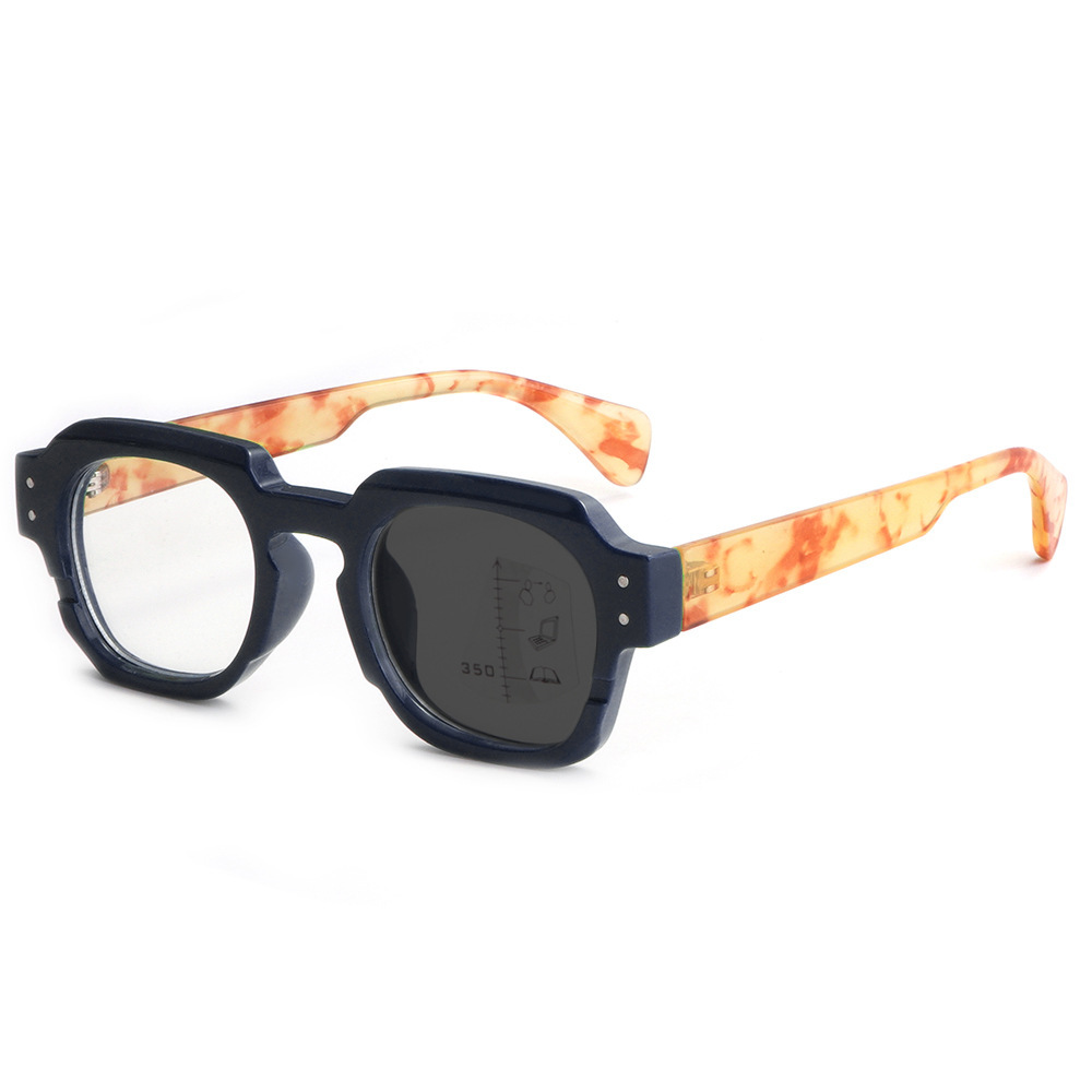 Lunettes multifocales progressives - Monture bleue, branches écaille de tortue