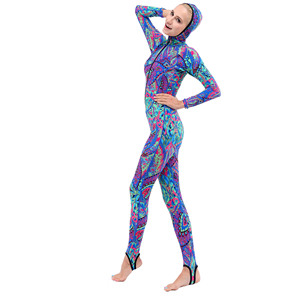 Combinaison de <span class=keywords><strong>plongée</strong></span> une pièce pour <span class=keywords><strong>femme</strong></span>, personnalisée, durable, imperméable et à séchage rapide pour la <span class=keywords><strong>plongée</strong></span> en apnée et le surf - Product Image 6