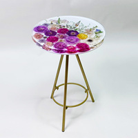 Artisanat en résine fait à la main pour meubles de maison Table en résine avec fleur séchée pour la maison Table à thé ronde Table à manger basse
