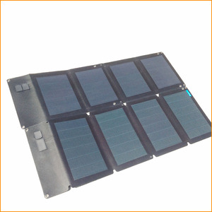 Carga de energía solar flexible renovable de 12 voltios para luz solar - Product Image 1