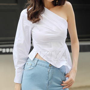 2021 donne Camicette e Camicie Asimmetrico di Colore Solido Camicette Singola Spalla Sexy Camicette - Product Image 4