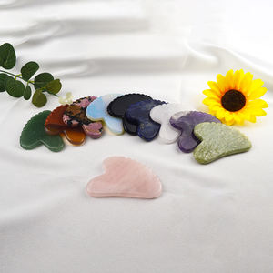 Individuelles LOGO Kristallherzform Achat Gua Sha Stein mit Zähnen Gesichtsmassage-Werkzeuge Rose Quarz Guasha Therapie Gesichtslifting - Product Image 2