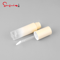 Vente chaude en stock 3ml Emballage avec étiquette personnalisée Conteneurs d'huile de teinte pour les lèvres Bouteille Tubes de brillant à lèvres vides