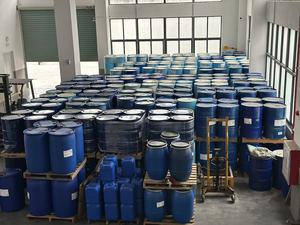 UM-860 ऊन फेटिंग एजेंट कारखाने प्रत्यक्ष बिक्री; सफाई और डिकोनेटामिनेशन; फ्लुफी और बाउंसी; हरे और पर्यावरण - Product Image 2