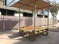Barre de banc en teck composite WPC