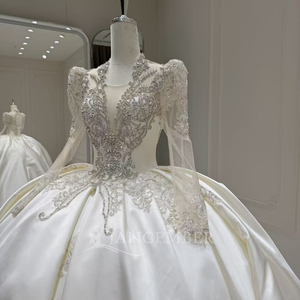 Vestido de Novia Elegante Xx109 Color Marfil con Escote Pronunciado, Adornado con Cristales, de Satén, con Apliques de Encaje y Cola, para Bodas Formales Jancember - Product Image 2