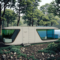 Capsule de logement de bureau en structure acier, imperméable, avec un design moderne et des fonctionnalités solaires