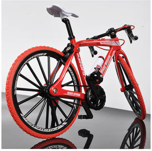 <span class=keywords><strong>Modellini</strong></span> di Biciclette in <span class=keywords><strong>Scala</strong></span> <span class=keywords><strong>1</strong></span>:10 dal Design Moderno, Giocattoli in Metallo Pressofuso per Bambini - Product Image 4