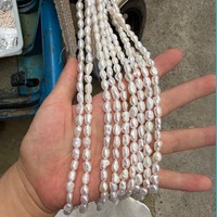 Perles d'eau douce baroques irrégulières à trou droit de 6 mm, naturelles sans noyau, environ 38 cm de long avec plus de 40 pièces