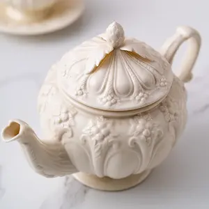 European Palace Embossed Leaf Pattern White Ceramic Coffee Teapot Restaurant Household Bone China Coffee Pot Cup Toffee Jar