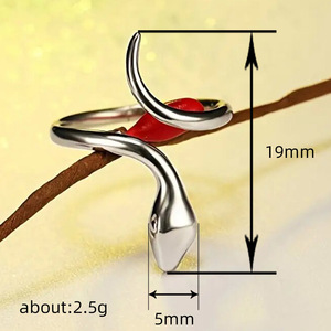 Anello in acciaio inossidabile a forma di serpente Q820, gioiello moderno unisex, idea regalo per lei e per lui - Product Image 4