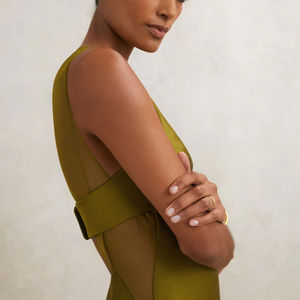 Vestido maxi casual de satén verde oliva para mujer, estilo sirena, con panel de malla transparente - Product Image 4