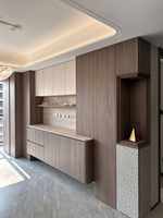Meuble de rangement modulaire en bois moderne avec portes à panneaux plats et deux tiroirs, design présentoir pour salon et salle à manger