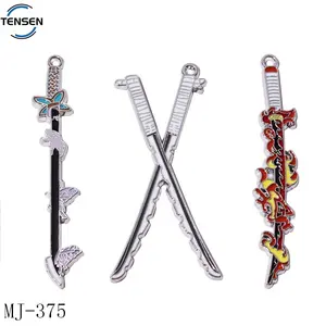 Custom die casting metal hang charms accessory enamel designer embossed logo metal pendant for keychain