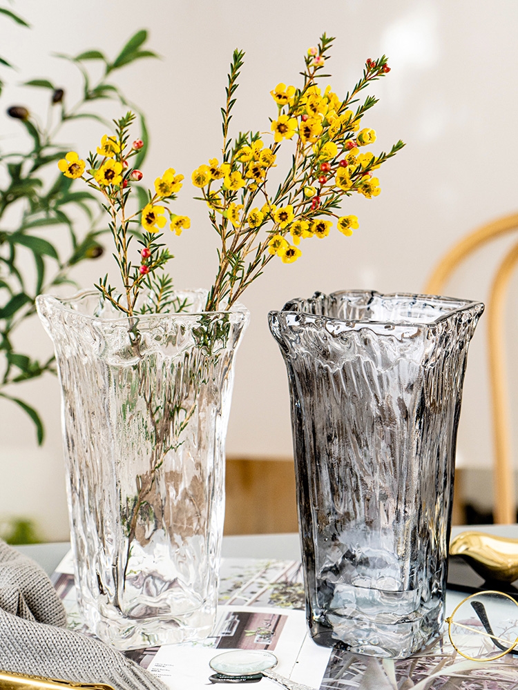 Factory Produced Wholesale Glass Flower Vase for Home Decor