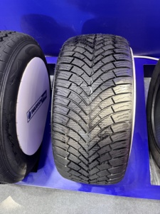 Pneus d'été et d'hiver de qualité supérieure 195/65R15 205/55R16 pour voitures particulières, SUV, camions légers et fourgonnettes - Product Image 3