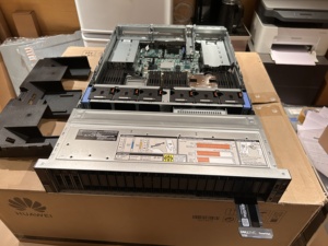 Dells Poweredge R760 R760XS R660 Servidor Intel 5418y 24C 2,0 Ghz 4*960G Sata SSD 4*32G <span class=keywords><strong>DDR4</strong></span> H755 1400W Potencia Nuevo Original - Product Image 5