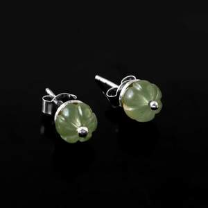 Boucles d'oreilles en argent sterling 925 avec fleur d'améthyste sculptée à la main Bijoux Boucles d'oreilles en argent massif 925 avec pierres précieuses Fabricant Design personnalisé - Product Image 2