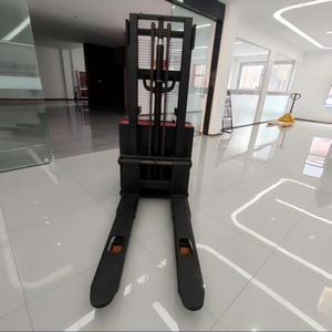 स्टैंड-ऑन फुल इलेक्ट्रिक पैलेट स्टेकर 1.5 टन पर अधिकतम उठाने की ऊंचाई 3000 मिमी - Product Image 4