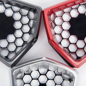 ตะแกรงครอบไฟหน้าอะลูมิเนียมสำหรับรถมอเตอร์ไซค์ XXUN สำหรับ <span class=keywords><strong>VESPA</strong></span> GTS GTV <span class=keywords><strong>125</strong></span> 250 300 ปี <span class=keywords><strong>2017</strong></span>-2019 - Product Image 5