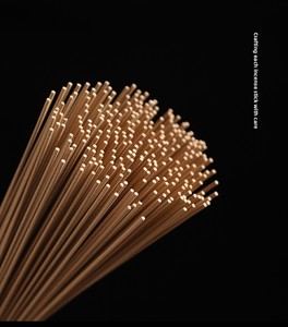 <span class=keywords><strong>Incenso</strong></span> in Fogli di Legno di Sandalo Combustibile e <span class=keywords><strong>Profumato</strong></span>, Bastoncini di <span class=keywords><strong>Incenso</strong></span> Artigianali per Uso Domestico e da Viaggio, per Autunno e Primavera - Product Image 6