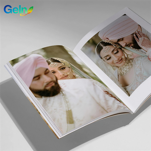 Album photo et album de mariage personnalisés style New York |   <span class=keywords><strong>Magazine</strong></span> Premium City View & Portrait avec plastification - Product Image 2