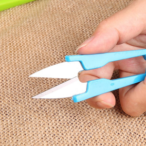 U Shaped Yarn Trimmer Stainless Steel Blade Mixed Colors For Home <b>Craft</b> Use - Product Image 3