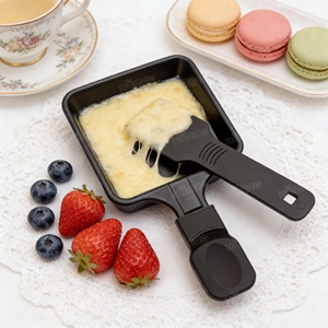 4 pièces de mini-plaques à griller carrées antiadhésives avec 4 spatules à <span class=keywords><strong>raclette</strong></span>, accessoires pour raclettes, plateaux de remplacement - Product Image 2