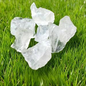 Kristal Kuarsa Mentah Grosir Ukuran Besar 2-3 cm Batu Kristal Kasar Mini Kristal Bentuk Peti Mati untuk Koleksi Seni - Product Image 2