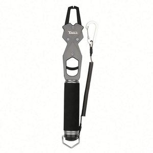 Alicates de Pesca Multifuncionales Duraderos de Acero con Alto Contenido de Carbono, Función de Pesaje, Modelo USA Mairun USA 823, para Uso en Agua Dulce y Salada - Product Image 1