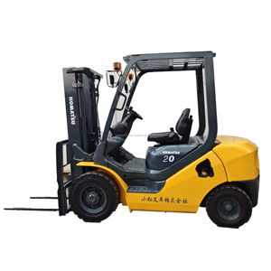 Carretilla Elevadora Diésel de 2 Toneladas Komatsu FD20 Modelo 2024, Tracción 4x4, Asiento para Operador, Automática, Original de Japón, ¡Gran Venta! - Product Image 1