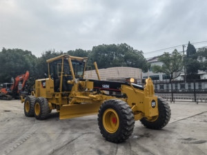 รถเกรดเดอร์มือสอง Cat 140G พร้อมหัวริปเปอร์ / รถเกรดเดอร์ Caterpillar มือสอง รุ่น 12G 120G 14G 140G 16G 140H รถเกรดเดอร์ 140 มือสอง - Product Image 4